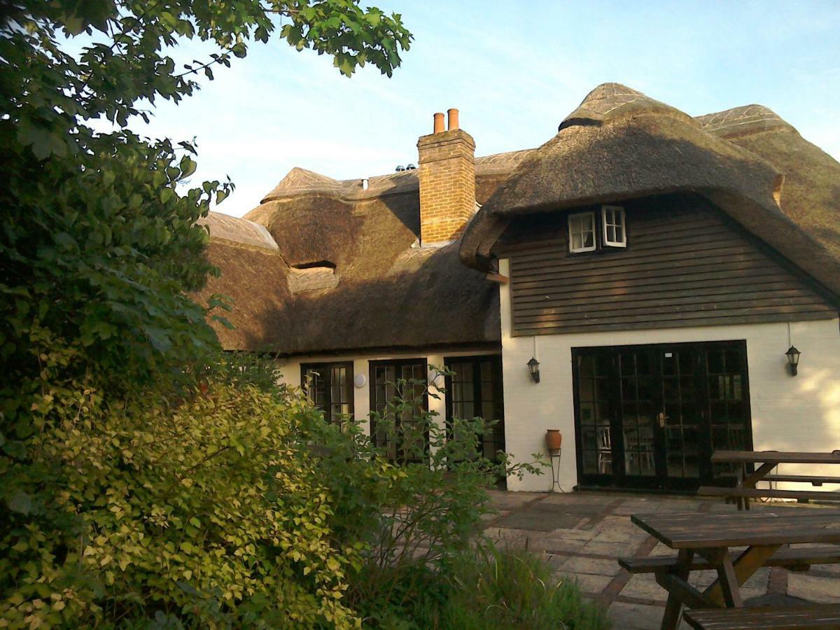 The Crown Inn Alvediston Exterior foto