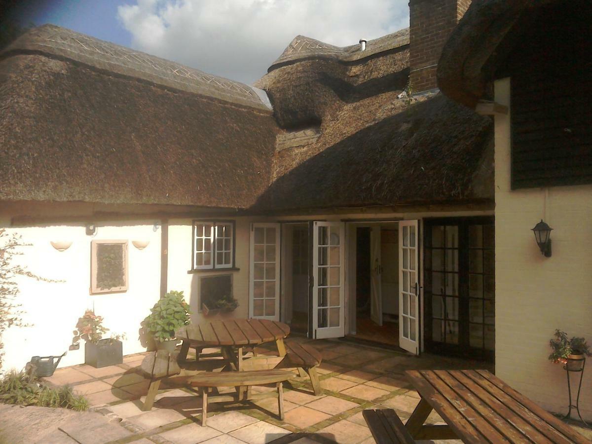 The Crown Inn Alvediston Exterior foto