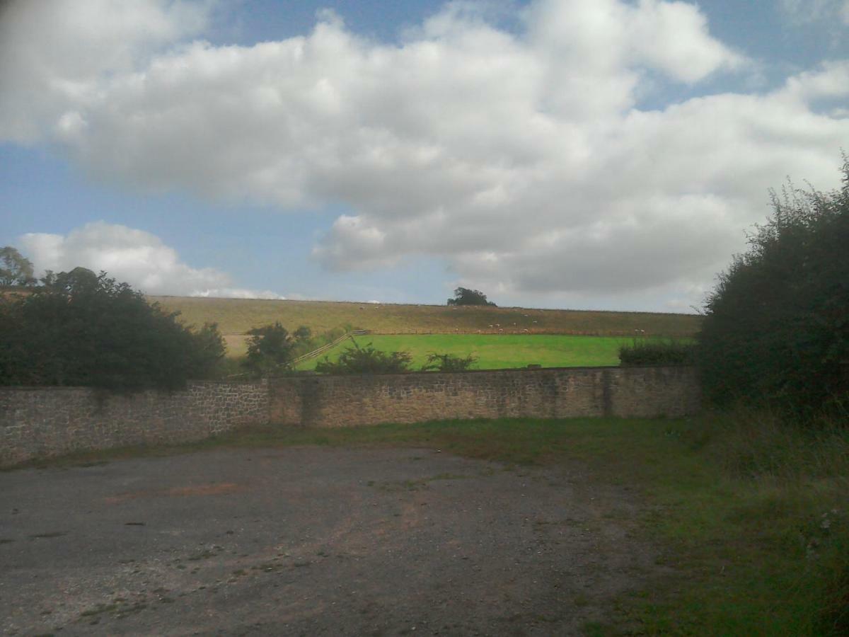 The Crown Inn Alvediston Exterior foto