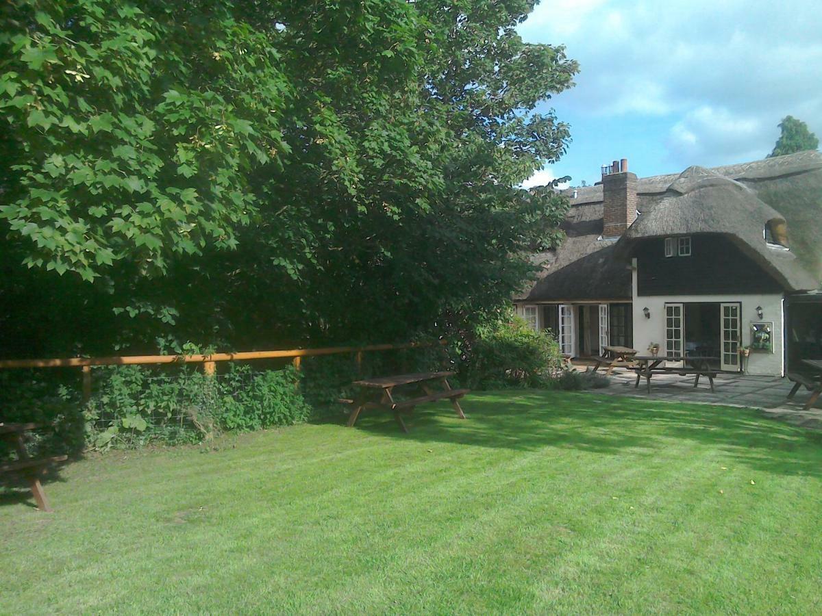 The Crown Inn Alvediston Exterior foto